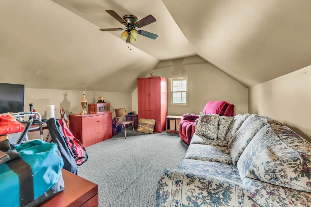 430 Hurricane Creek Dr Stewart, TN 37175