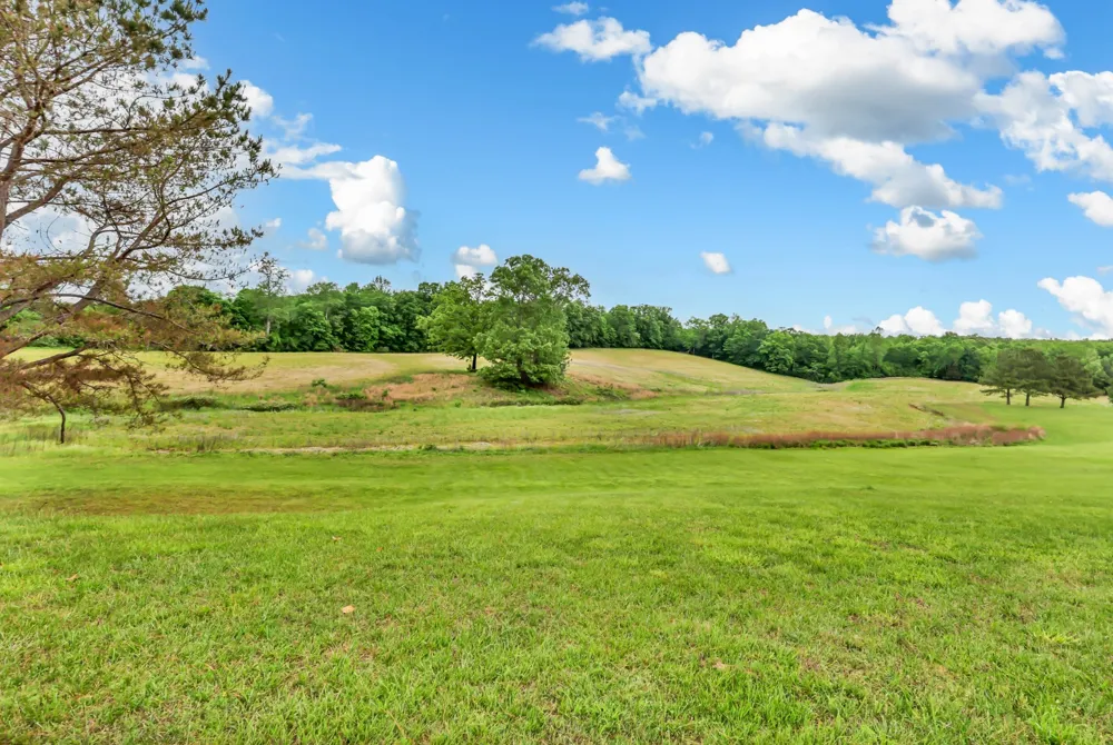 430 Hurricane Creek Dr Stewart, TN 37175