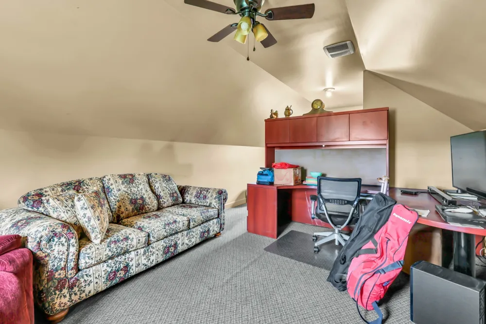 430 Hurricane Creek Dr Stewart, TN 37175