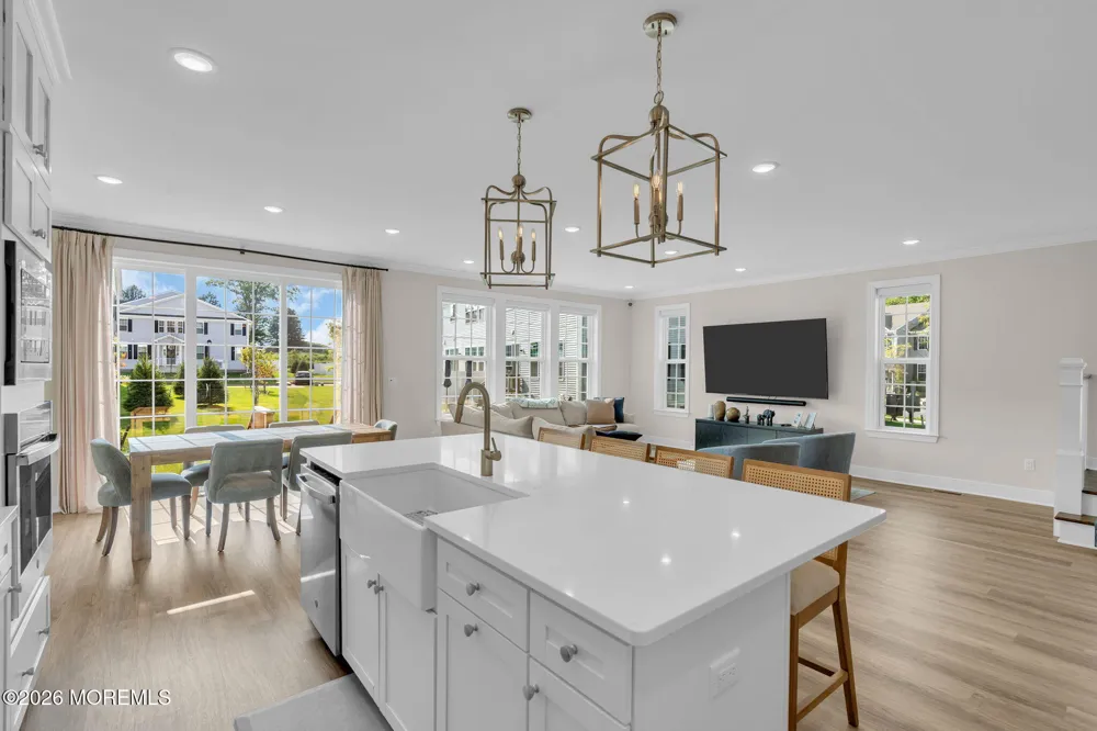 1516 Melrose Boulevard Manalapan, NJ 07726