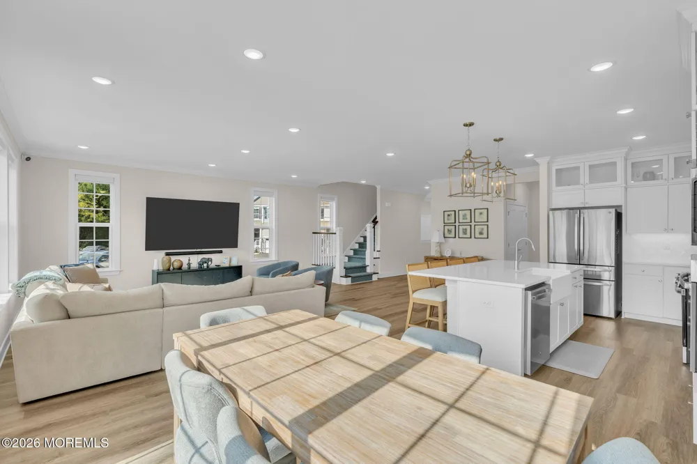 1516 Melrose Boulevard Manalapan, NJ 07726