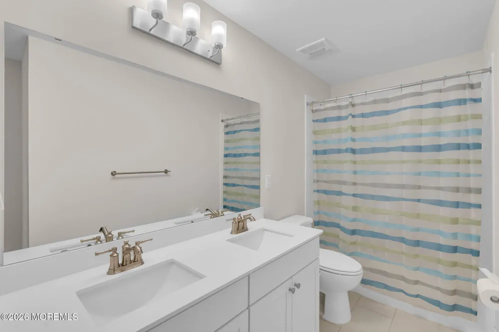 1516 Melrose Boulevard Manalapan, NJ 07726