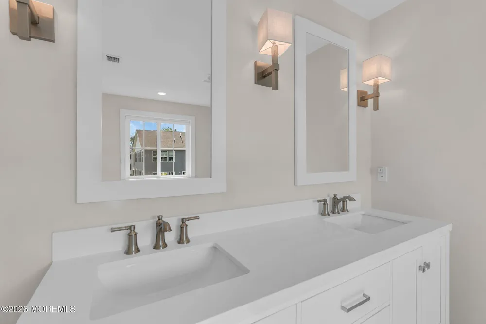 1516 Melrose Boulevard Manalapan, NJ 07726