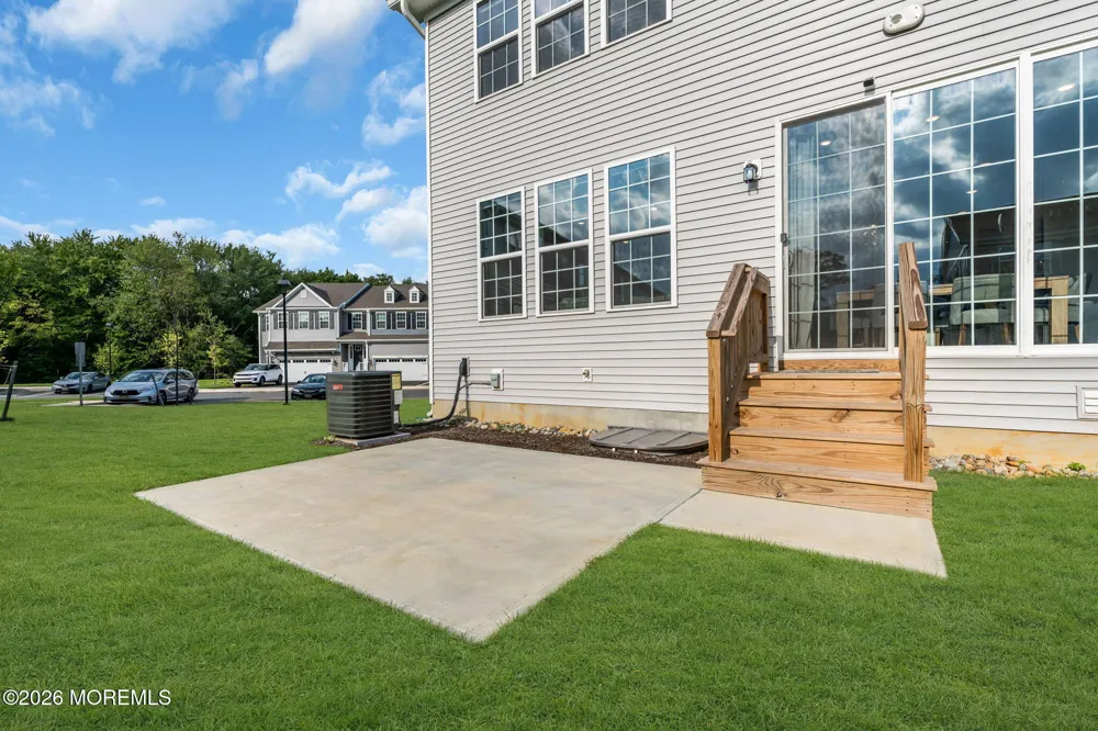 1516 Melrose Boulevard Manalapan, NJ 07726