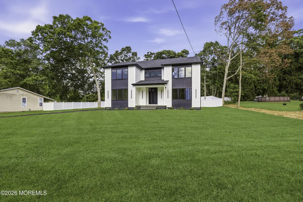 482 Freehold Road Jackson, NJ 08527