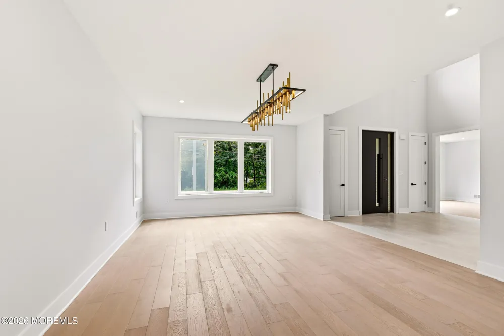 482 Freehold Road Jackson, NJ 08527