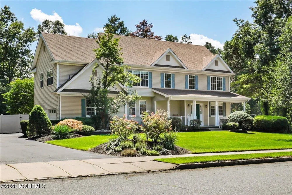 17 Brittany Lane Jackson, NJ 08527