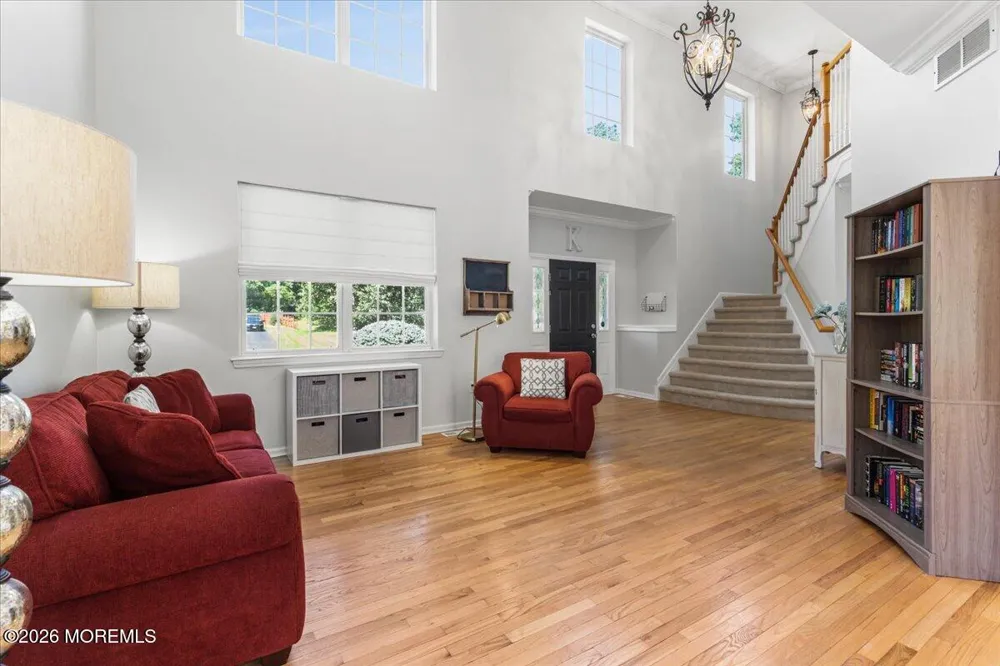 17 Brittany Lane Jackson, NJ 08527