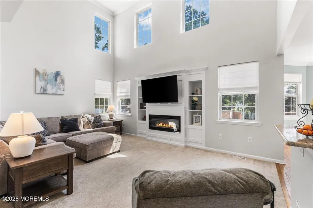17 Brittany Lane Jackson, NJ 08527