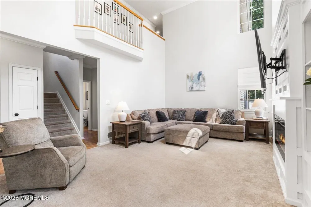 17 Brittany Lane Jackson, NJ 08527