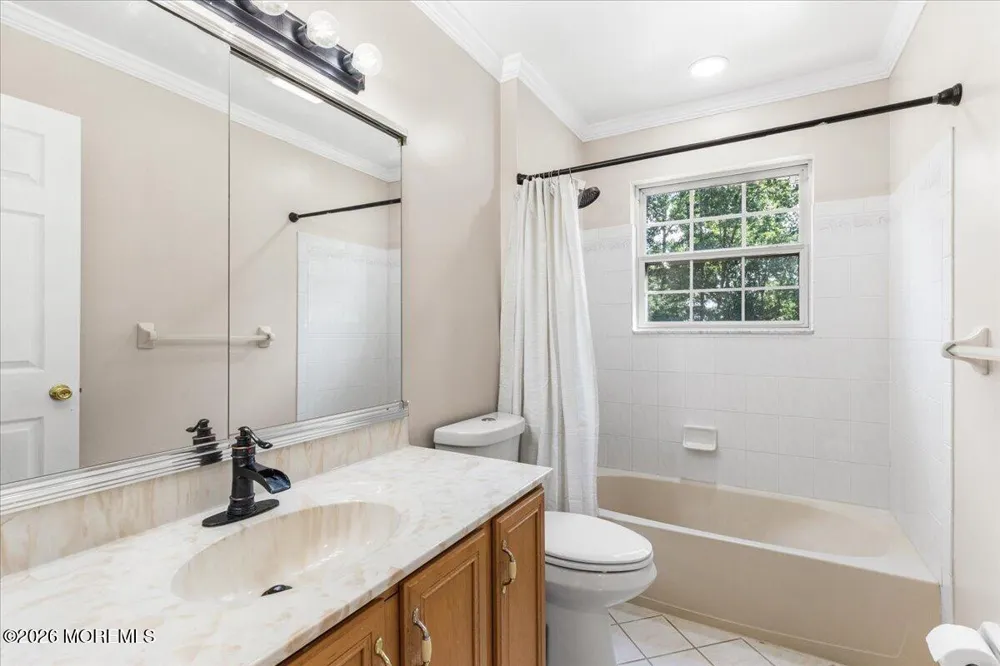 17 Brittany Lane Jackson, NJ 08527