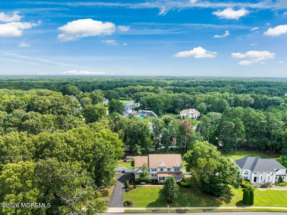 17 Brittany Lane Jackson, NJ 08527