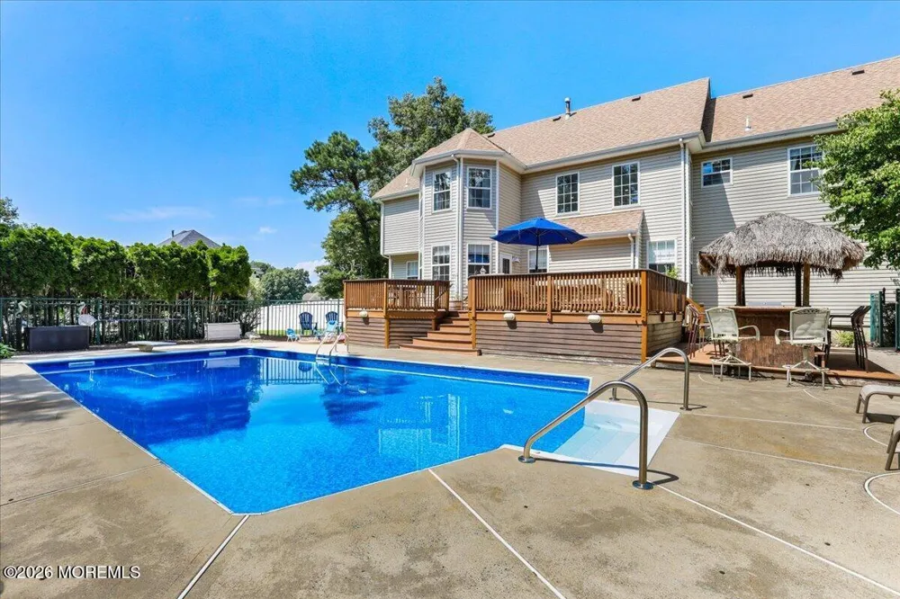 17 Brittany Lane Jackson, NJ 08527