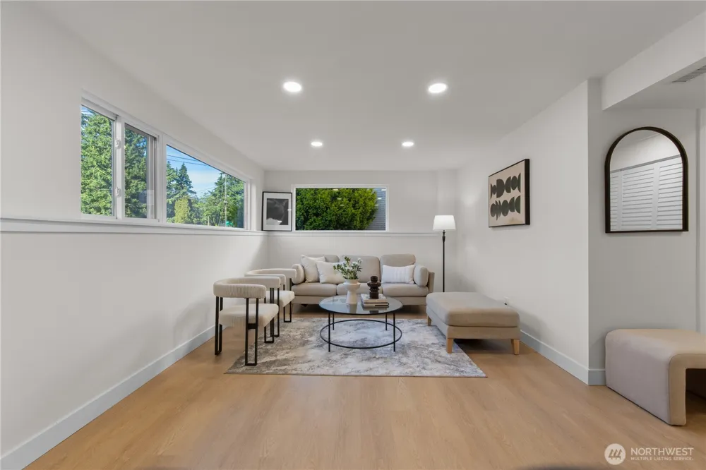 529 S 302nd Street Federal Way, WA 98003