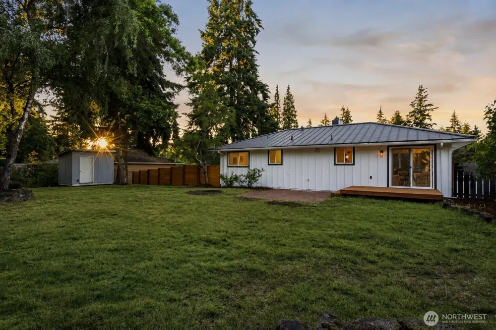 529 S 302nd Street Federal Way, WA 98003