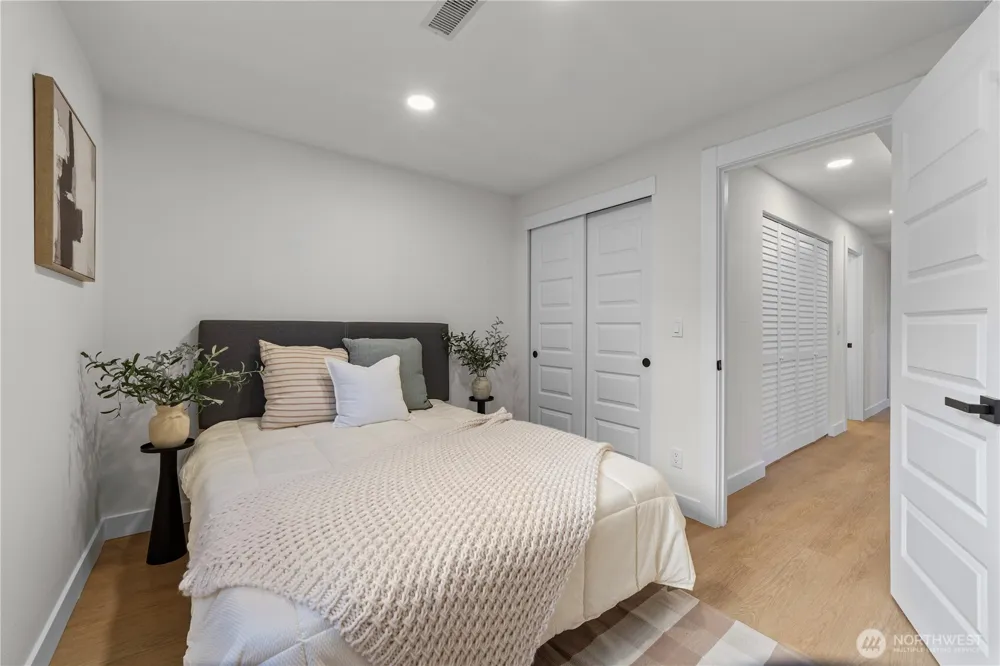 529 S 302nd Street Federal Way, WA 98003