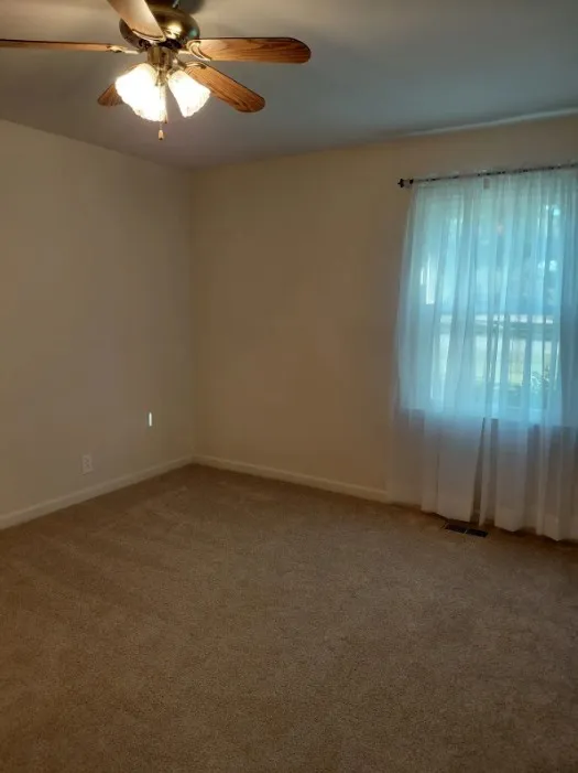 1454 Twin Feather Dr Murfreesboro, TN 37129
