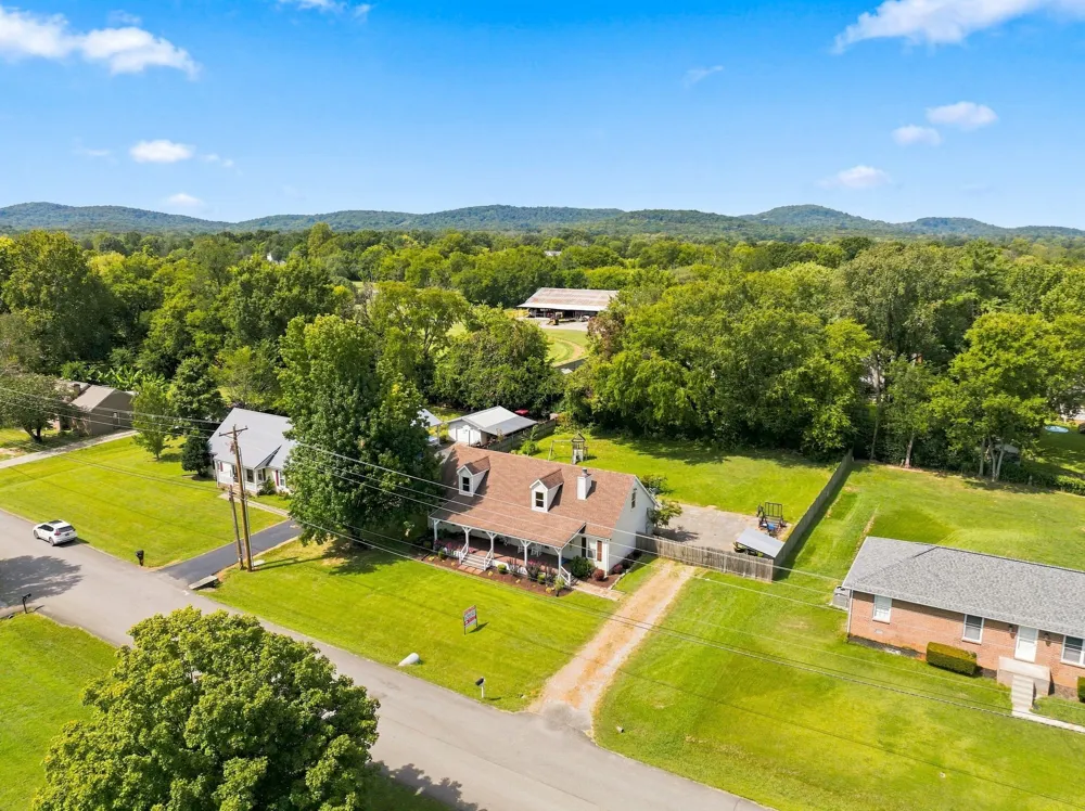 134 McNiel Dr Murfreesboro, TN 37128