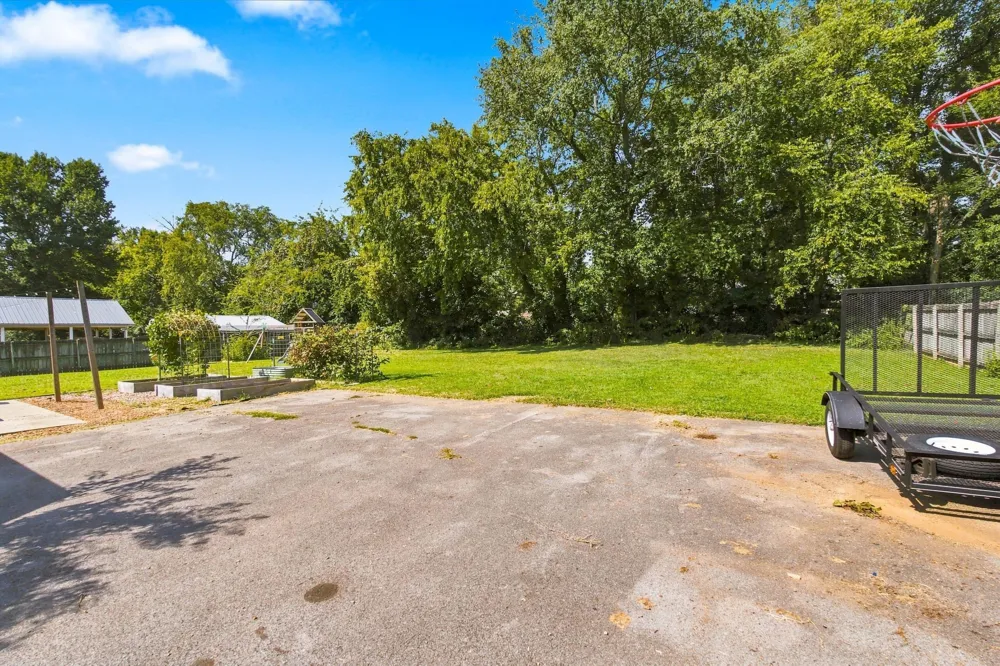 134 McNiel Dr Murfreesboro, TN 37128