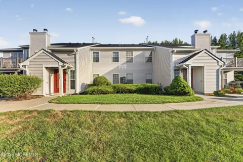 398 Hampton Place
