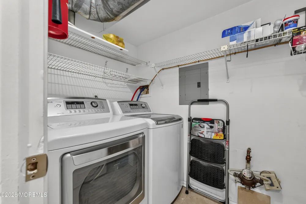 398 Hampton Place Morganville, NJ 07751