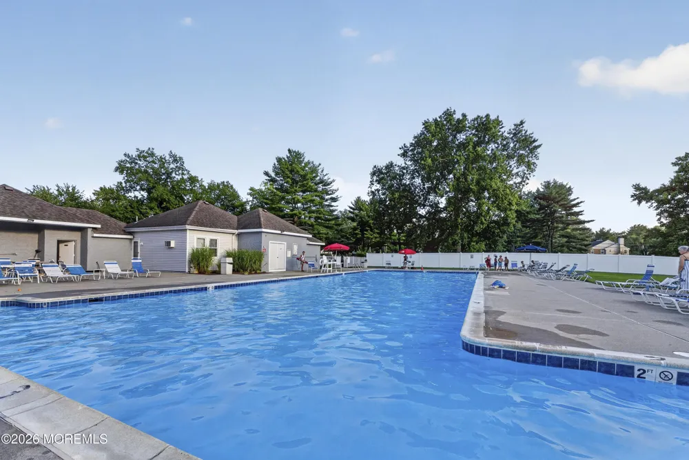 398 Hampton Place Morganville, NJ 07751
