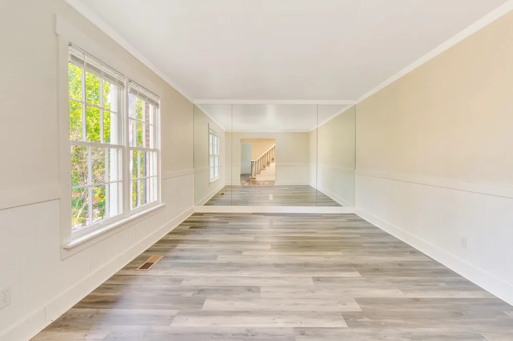 5661 Grayshore Lane Hixson, TN 37343