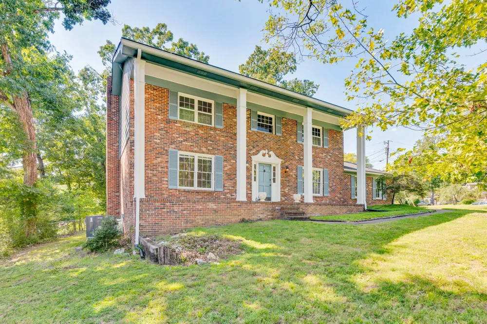 5661 Grayshore Lane Hixson, TN 37343
