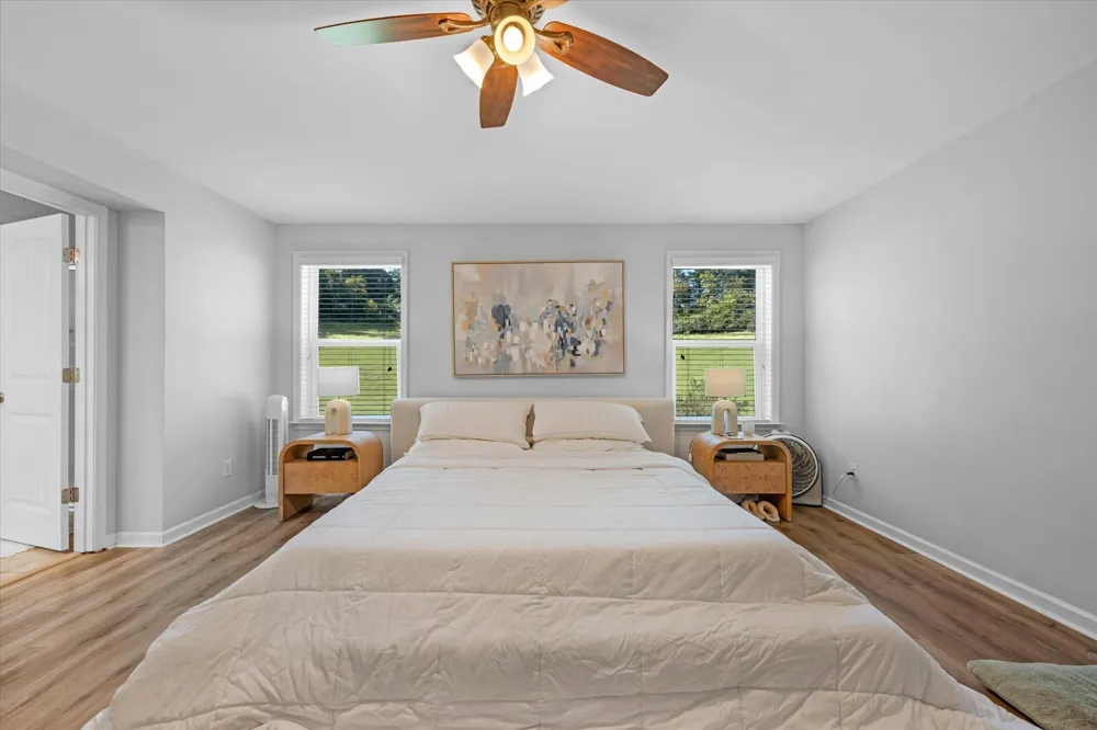 1909 Stonewater Dr Hermitage, TN 37076