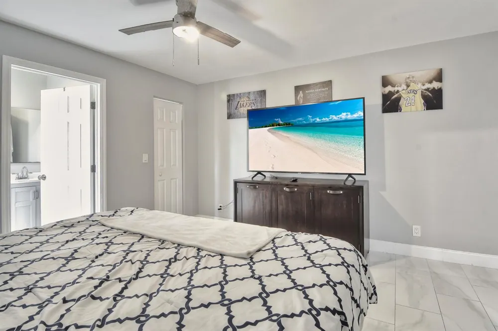 1217 W 32nd Street Riviera Beach, FL 33404