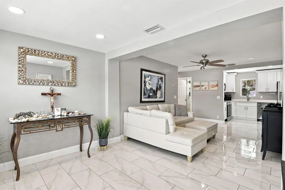 1217 W 32nd Street Riviera Beach, FL 33404