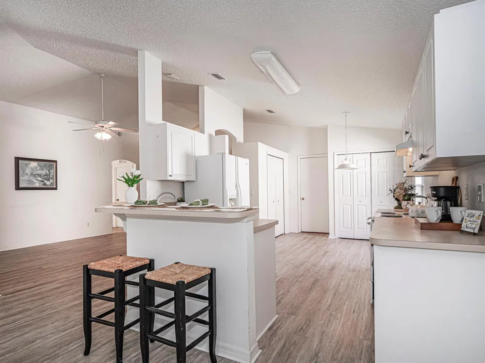 1143 13TH SQUARE Vero Beach, FL 32960