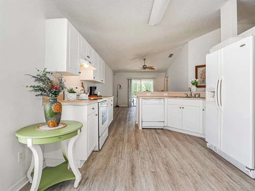 1143 13TH SQUARE Vero Beach, FL 32960
