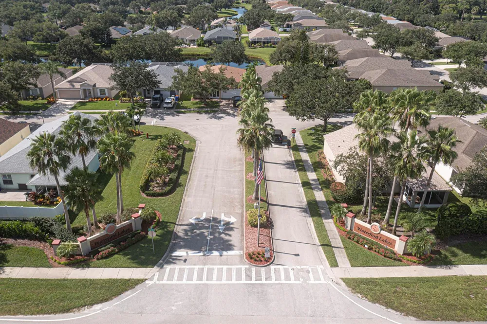 1143 13TH SQUARE Vero Beach, FL 32960