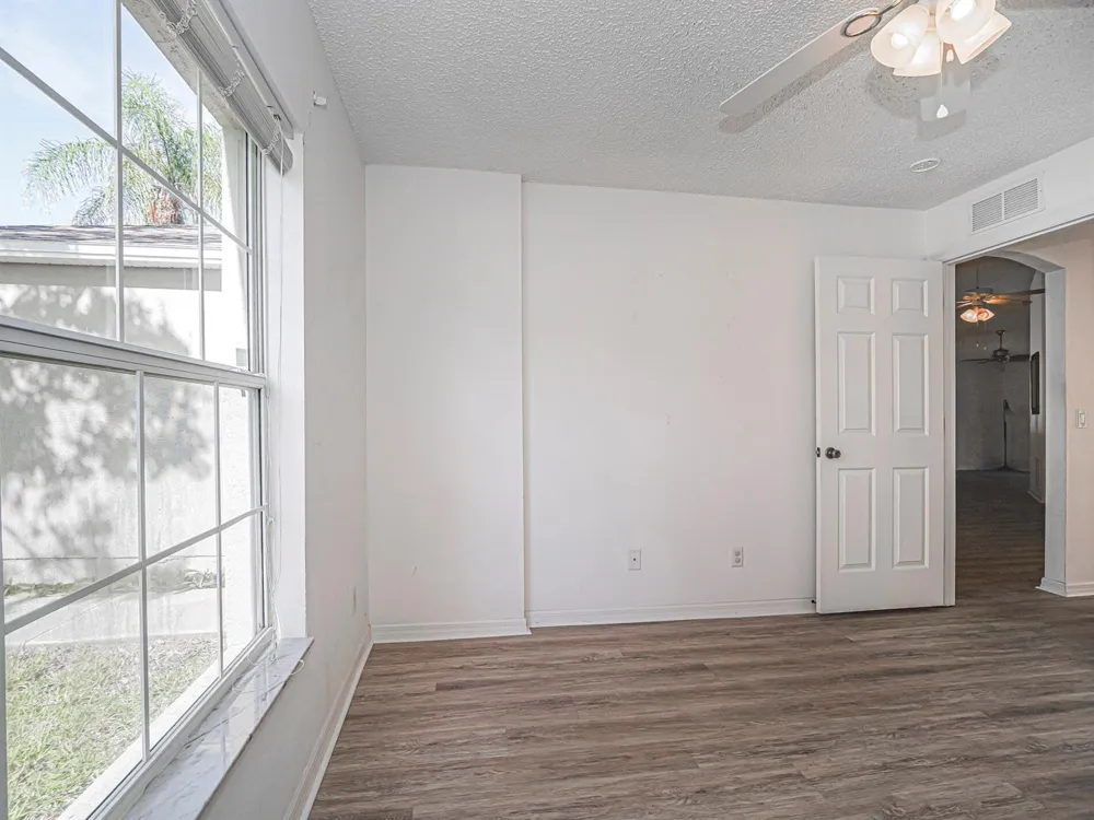 1143 13TH SQUARE Vero Beach, FL 32960