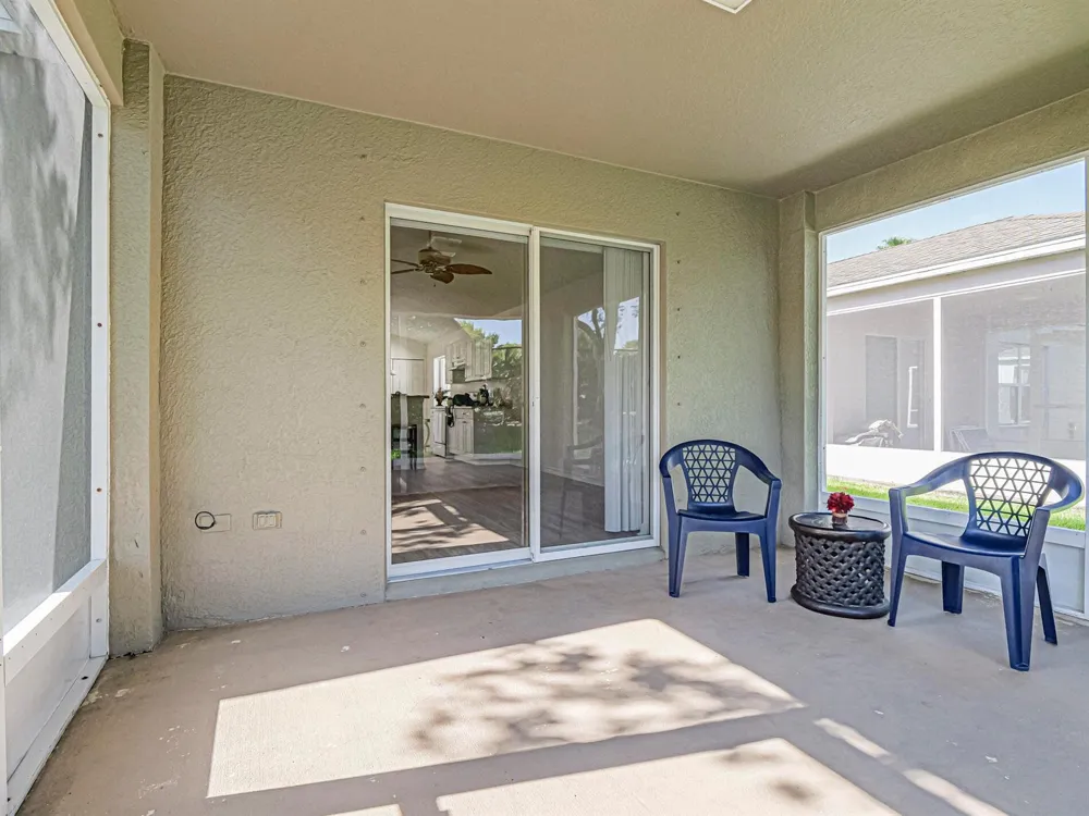 1143 13TH SQUARE Vero Beach, FL 32960