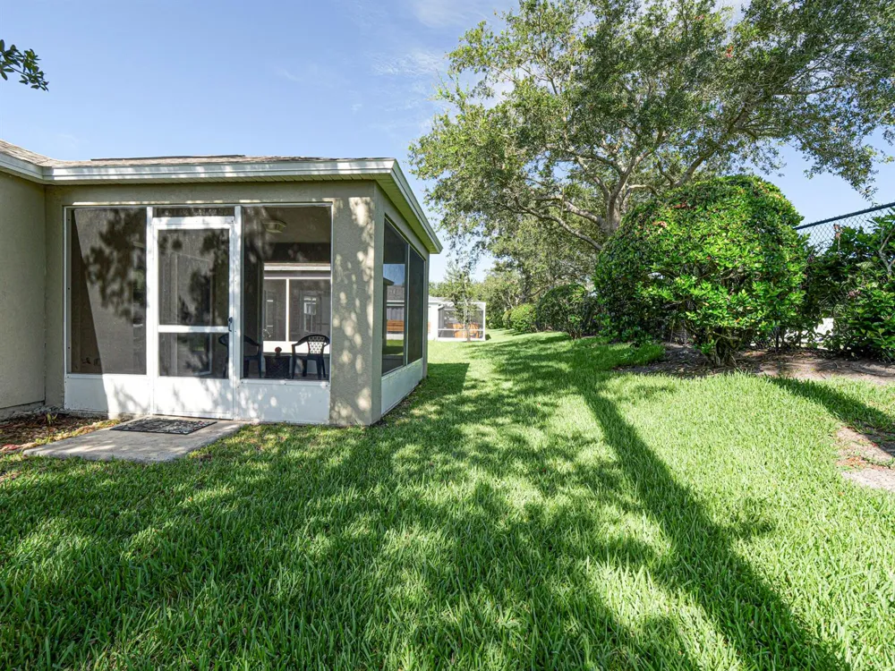 1143 13TH SQUARE Vero Beach, FL 32960