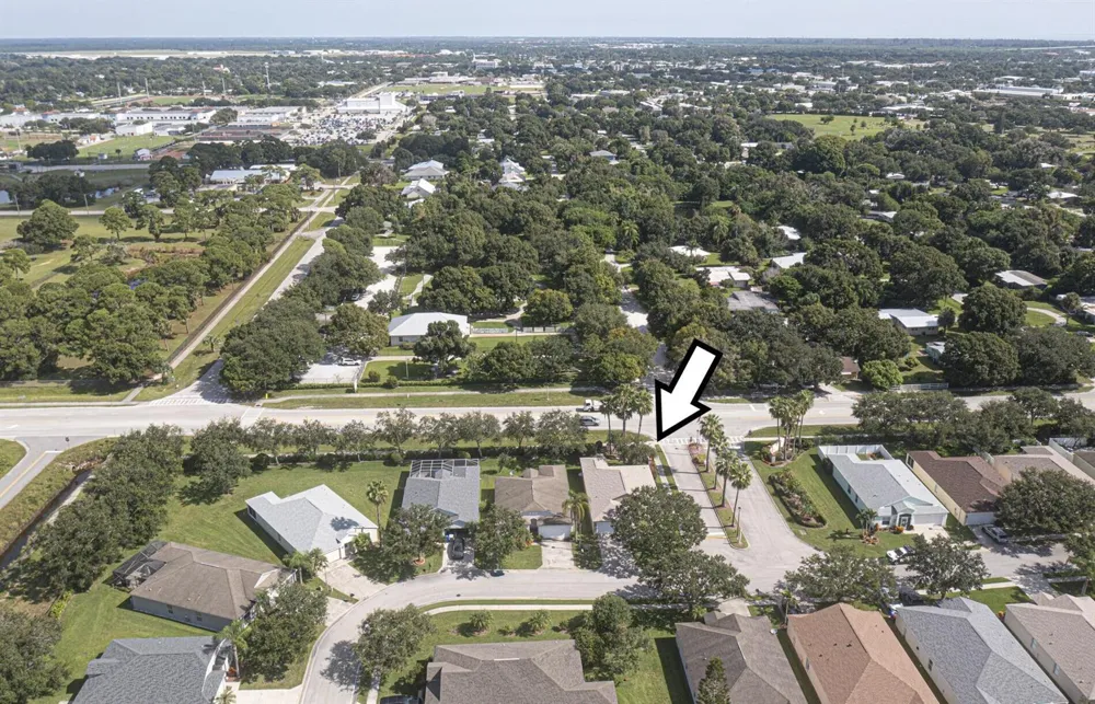 1143 13TH SQUARE Vero Beach, FL 32960