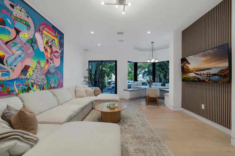 4442 Prairie Ave Miami Beach, FL 33140
