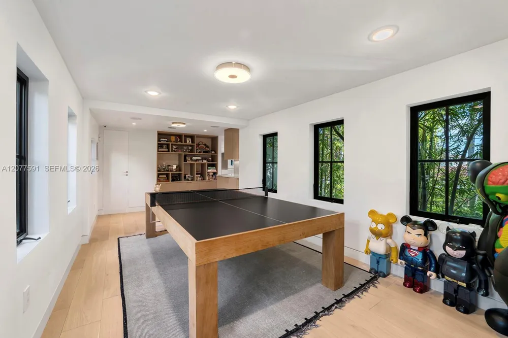 4442 Prairie Ave Miami Beach, FL 33140