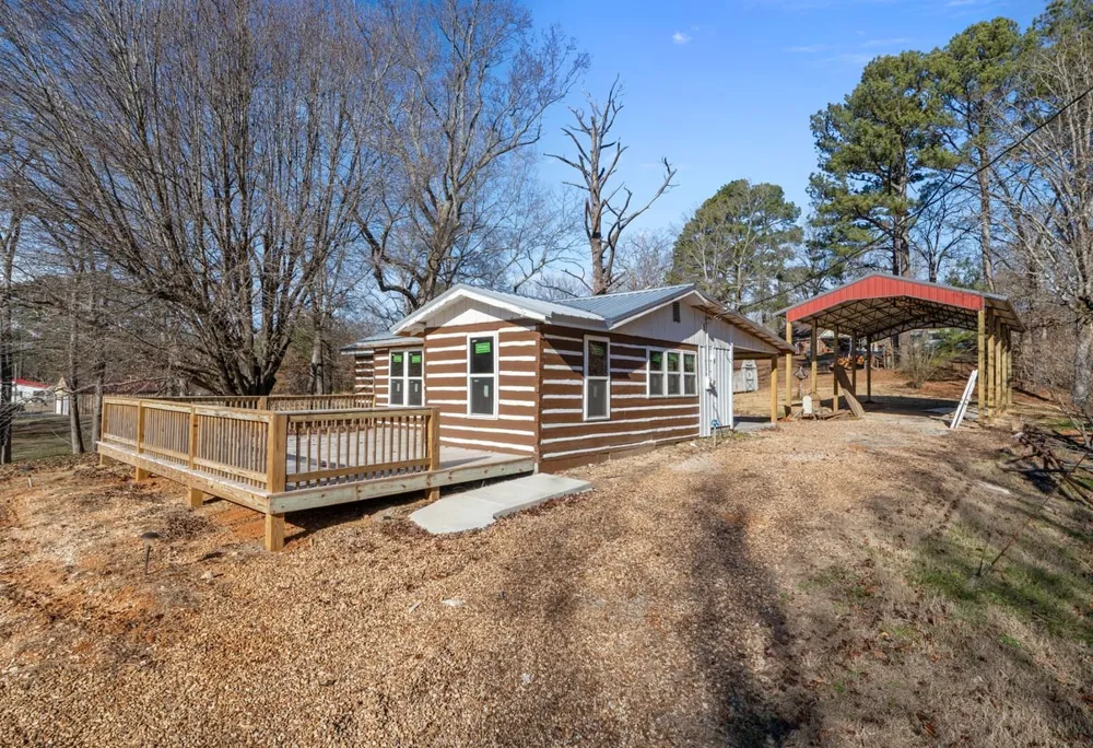 70 Old Bruceton Rd Bruceton, TN 38317
