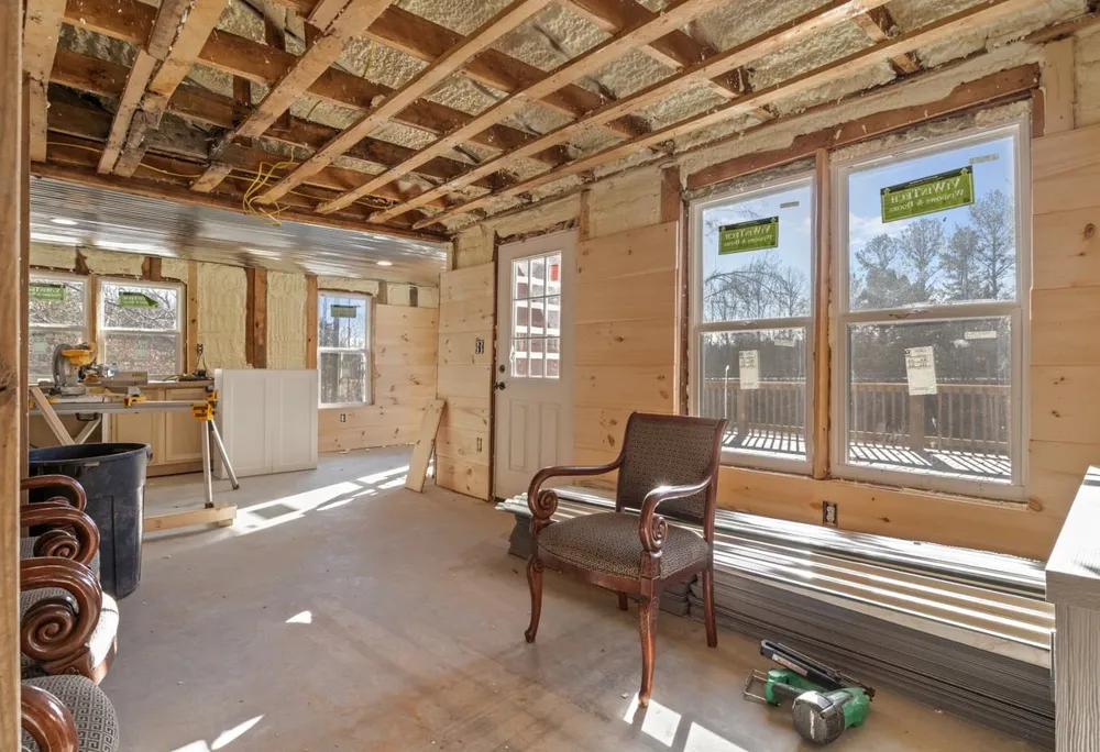 70 Old Bruceton Rd Bruceton, TN 38317