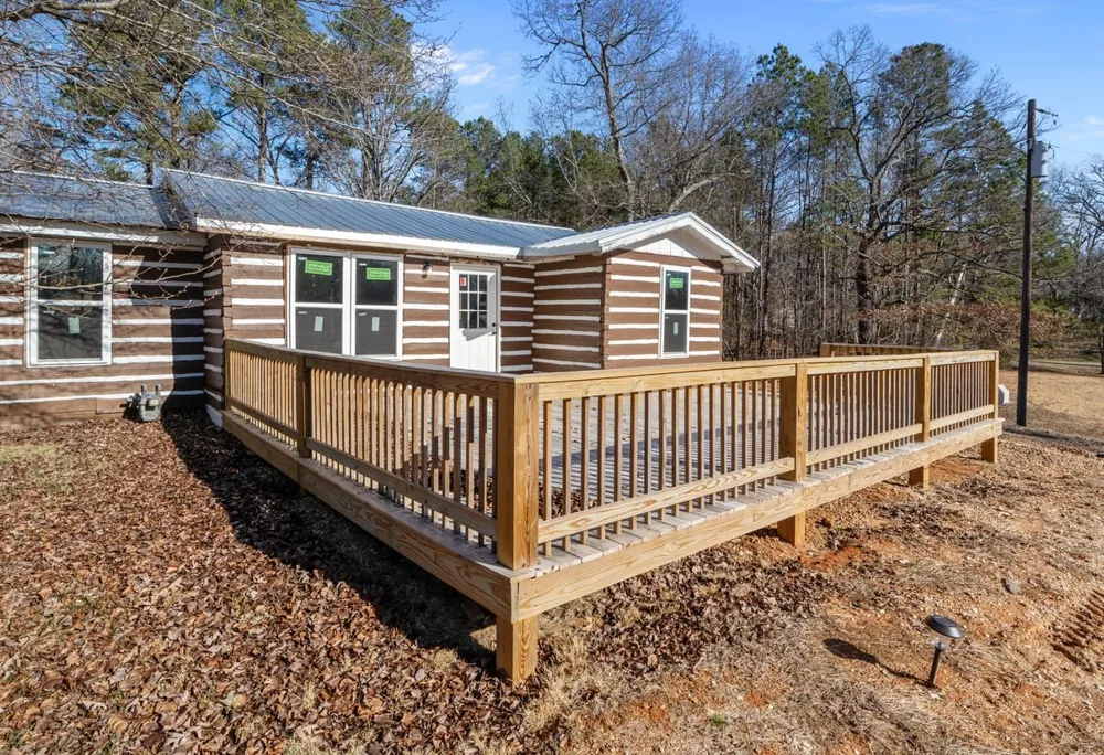 70 Old Bruceton Rd Bruceton, TN 38317