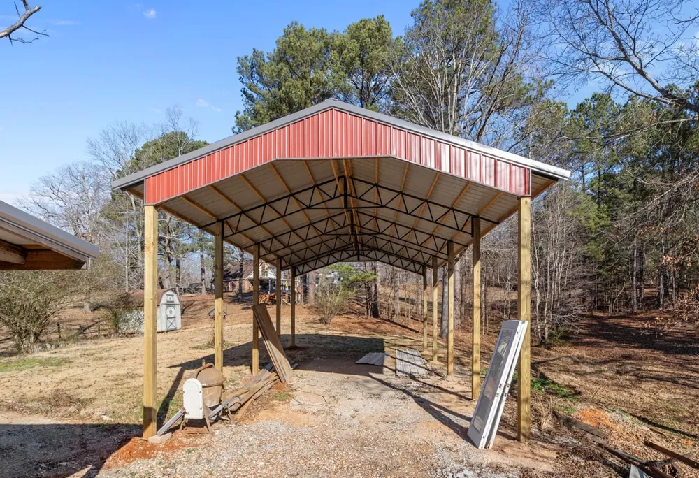 70 Old Bruceton Rd Bruceton, TN 38317