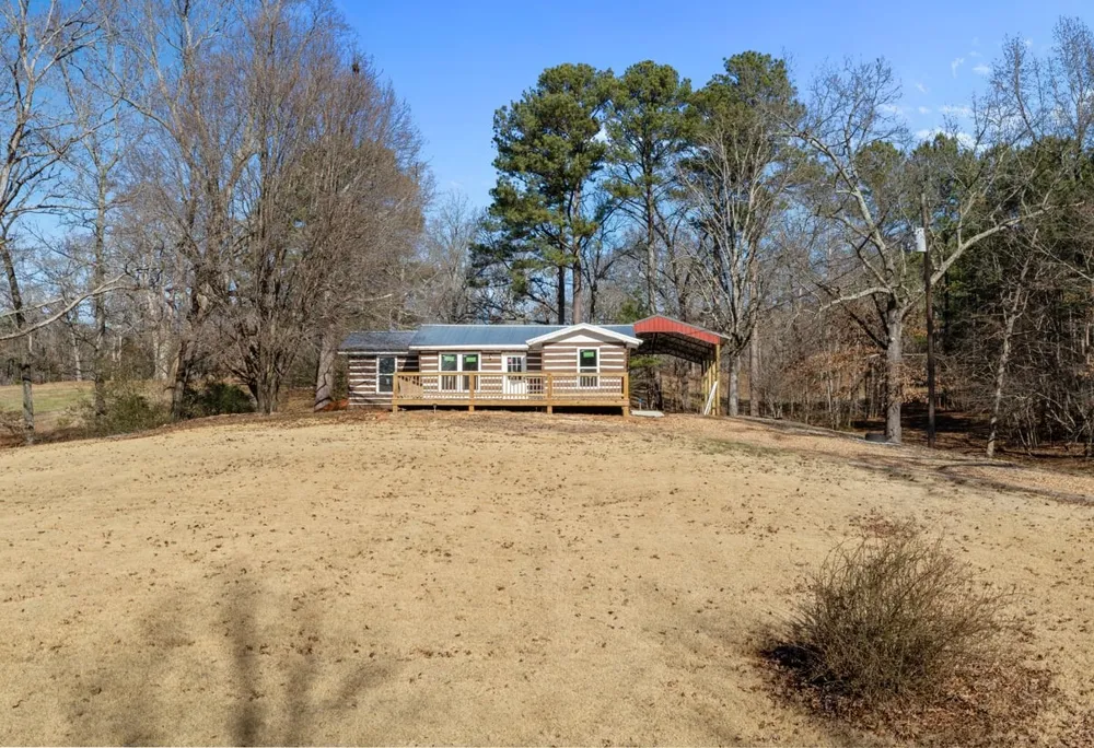 70 Old Bruceton Rd Bruceton, TN 38317