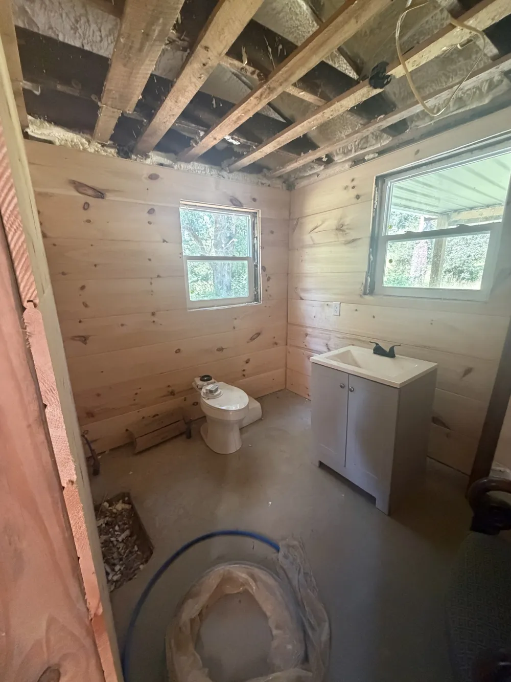 70 Old Bruceton Rd Bruceton, TN 38317