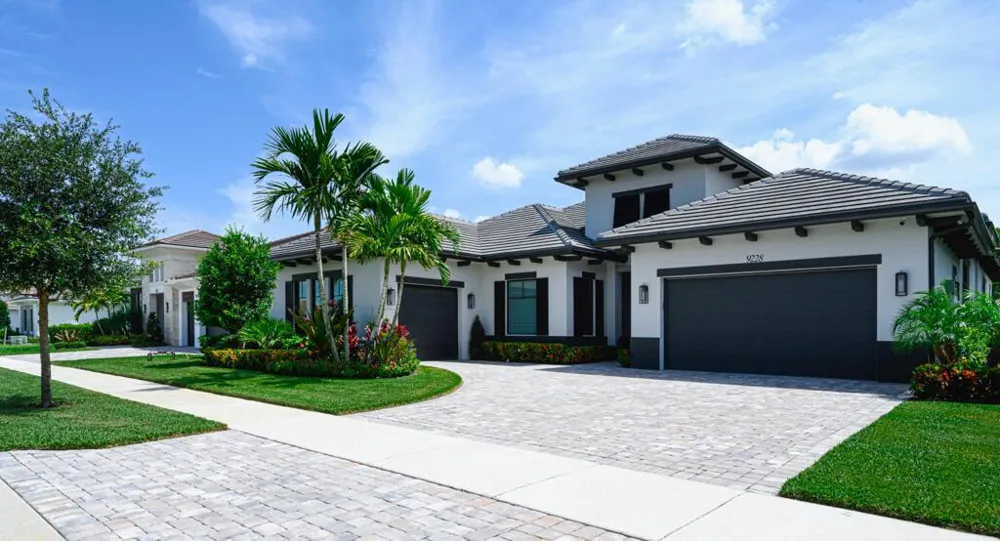 9228 Coral Isles Circle Palm Beach Gardens, FL 33412
