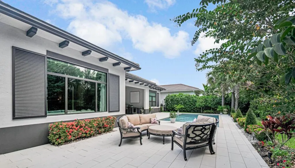 9228 Coral Isles Circle Palm Beach Gardens, FL 33412