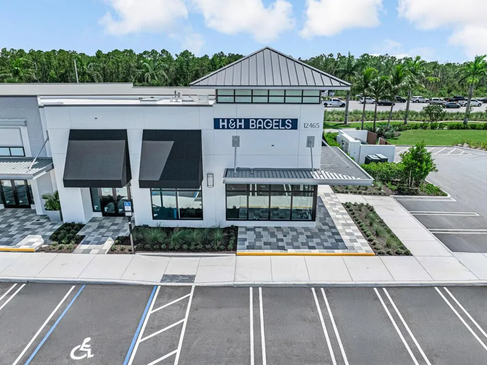 9228 Coral Isles Circle Palm Beach Gardens, FL 33412