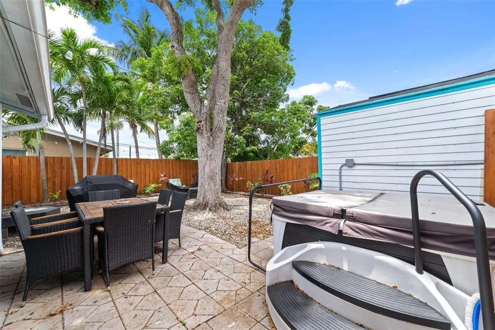 1479 SE 4th Avenue Deerfield Beach, FL 33441